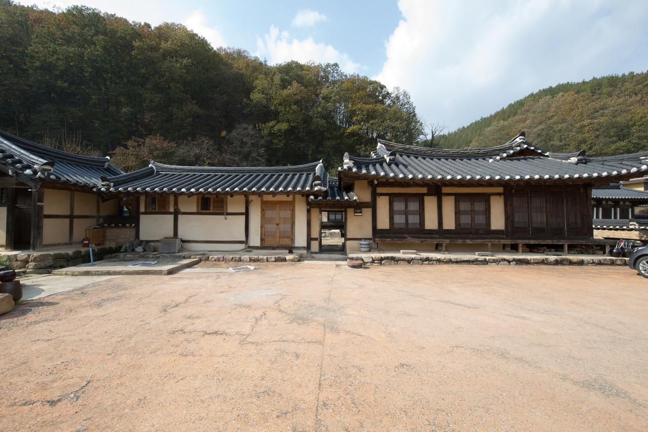 Chalbanggong Jongtaek Hotel Cheongsong Esterno foto