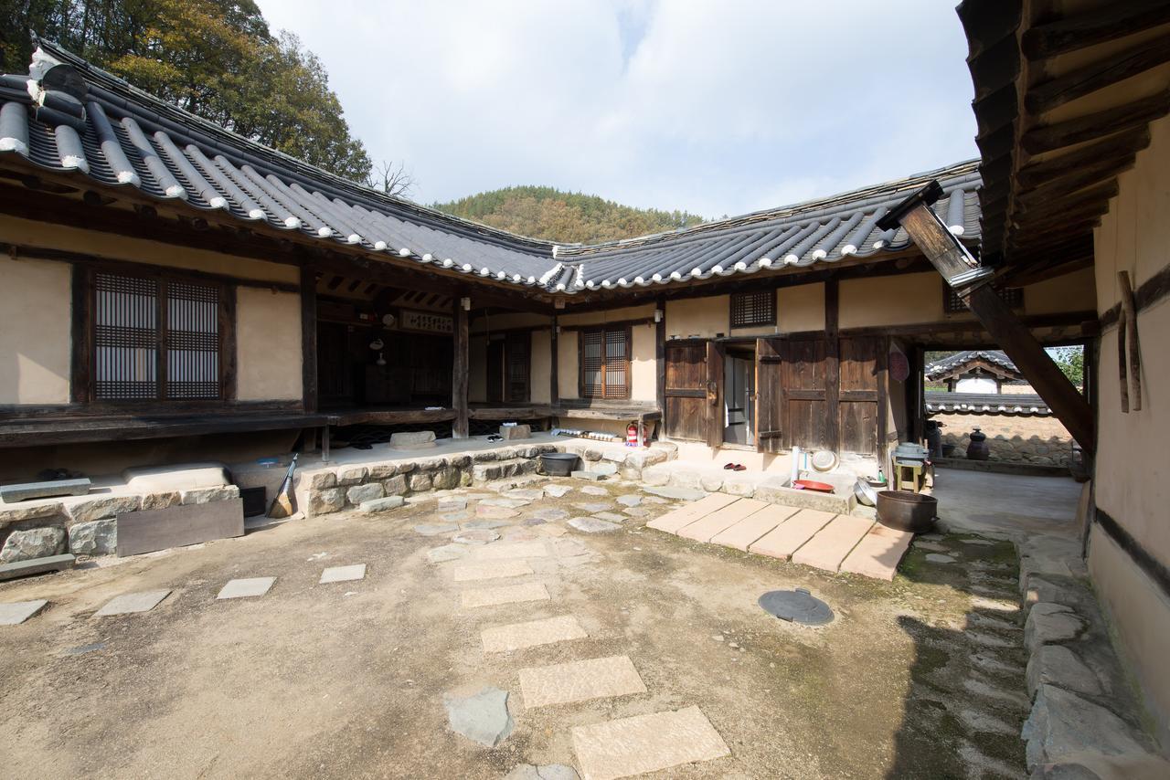 Chalbanggong Jongtaek Hotel Cheongsong Esterno foto