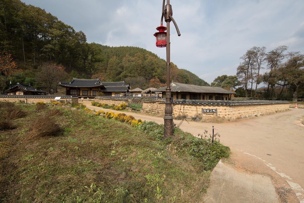 Chalbanggong Jongtaek Hotel Cheongsong Esterno foto